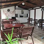 Casa Antonia 科斯蒂内什蒂